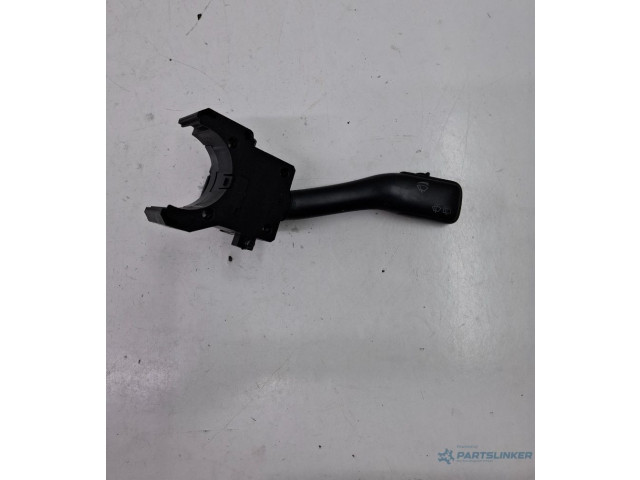 Ручка стеклоочистителей Audi A3 S3 8L