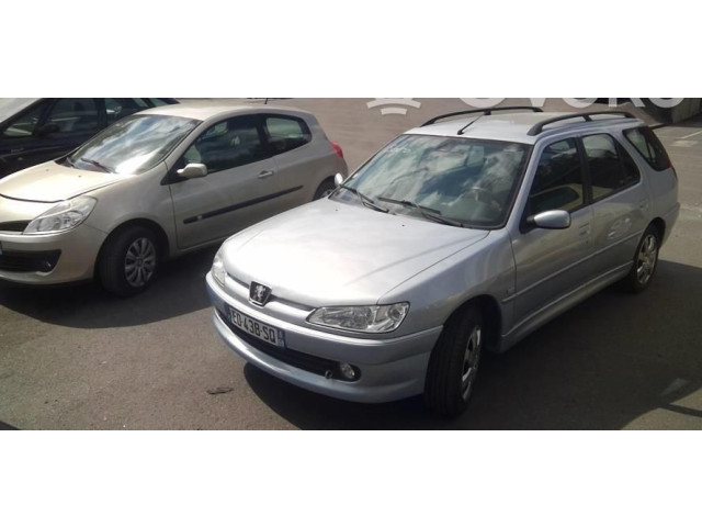 Моторчик дворников 640589 Peugeot 306