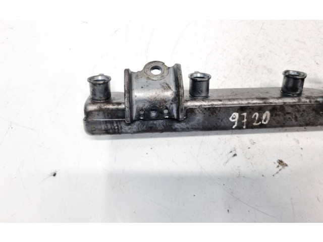 Vstřikovací lišta Nissan Note (E11)