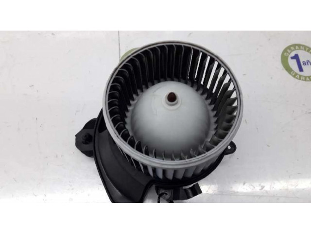 Вентилятор печки 95518102, 5T743 Opel Combo D