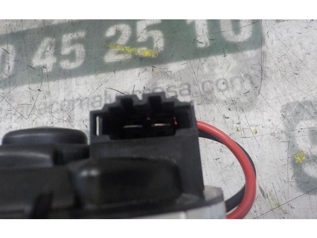 Вентилятор печки    1608182080, 587061701015   Peugeot 2008 I