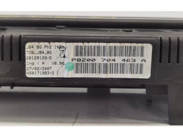 Панель приборов P8200704463A   Renault Scenic RX       