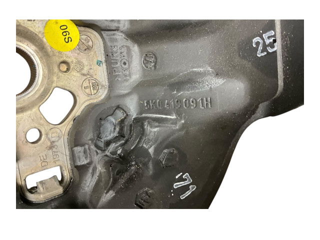 Руль Volkswagen Touran II  2010 - 2016 года 5K0880201D, 5K0419091H      