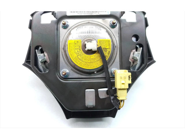 Подушка безопасности водителя 8420503 Toyota Corolla Verso E121