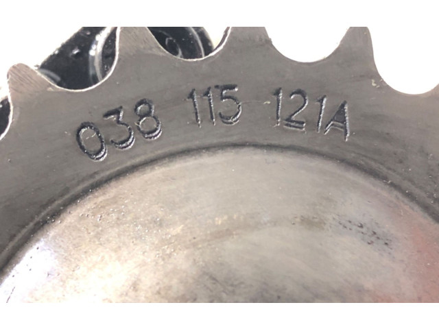 Масляный насос   038115121A  Skoda Octavia Mk2 (1Z) 