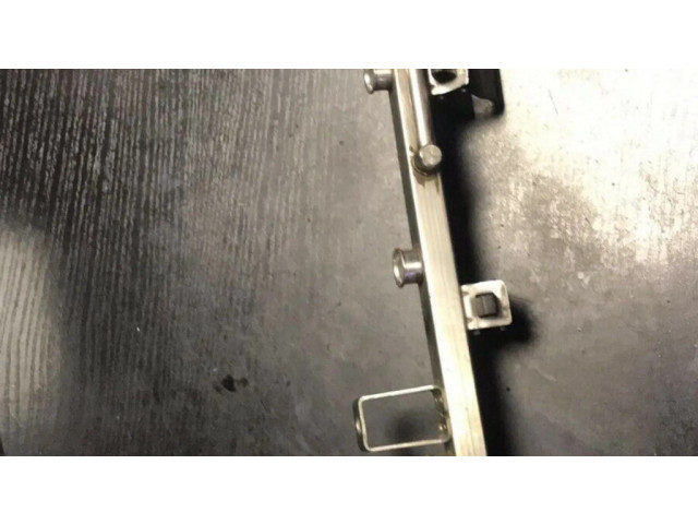 Vstřikovací lišta 7541454   BMW X5 E53  pro benzínový motor 3.0  