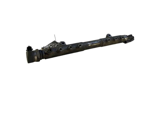 Топливная рампа 30777554, 003343L2 Volvo V70