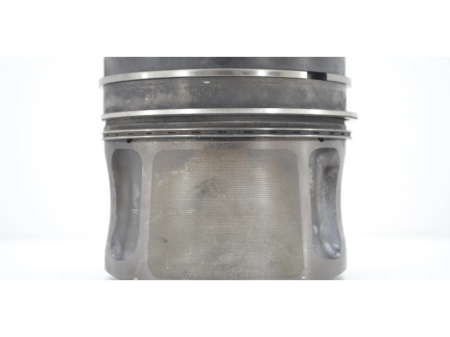  Поршень D4HB 234102F970, 234102F971  KIA Sorento для дизельного двигателя 2.2