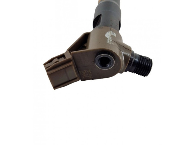 Форсунка 04T23350, SH0113H50 Mazda 3 III SHY1