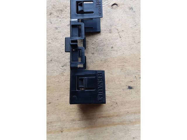 Дисплей    216737709   Renault Megane II