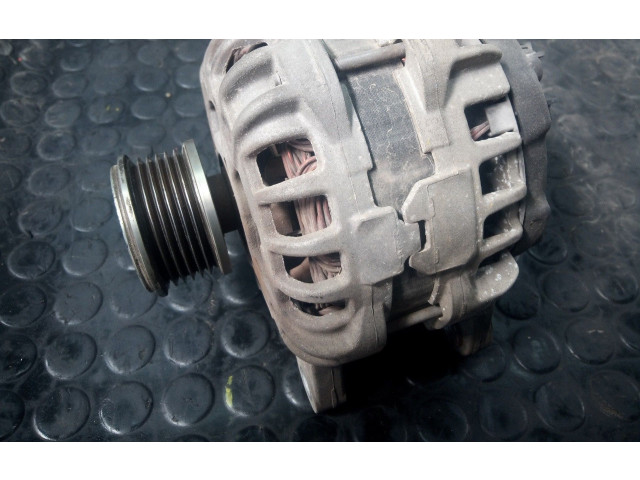 Генератор 231002949R Dacia Lodgy