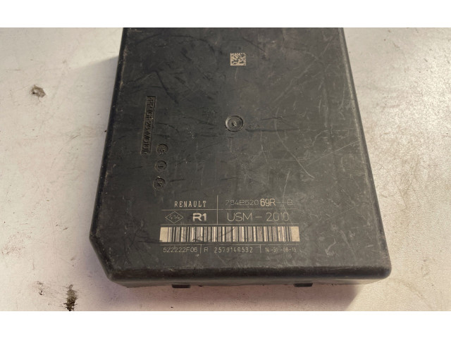 Pojistková skříňka 284B62069R, 522222F06 Renault Megane III 2010
