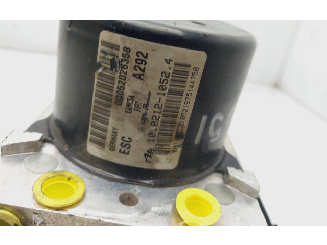 Блок АБС 52026358   Opel  Combo D  2011 - 2017 года