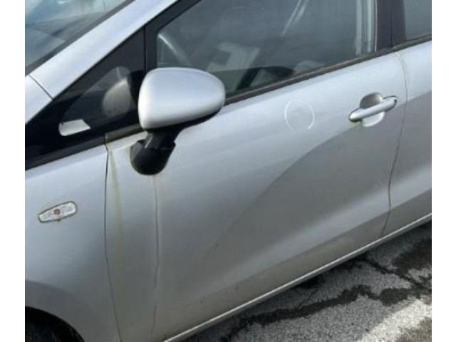 Zpětné zrcátko KIA Rio 2012