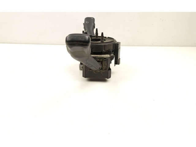 Ручка стеклоочистителей 4B0953503G, 8L0953513G   Volkswagen Passat Alltrack