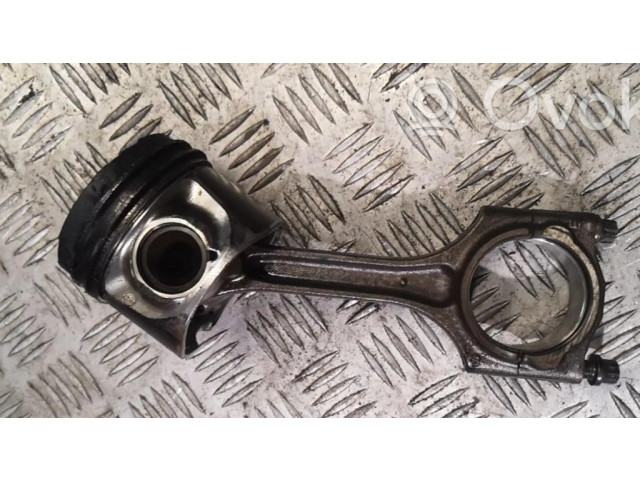  Поршень с шатуном  81l123  Volvo V70 для дизельного двигателя 2.0