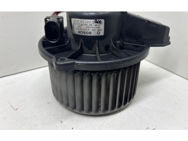 Вентилятор печки    4B1820021   Audi A6 S6 C4 4A