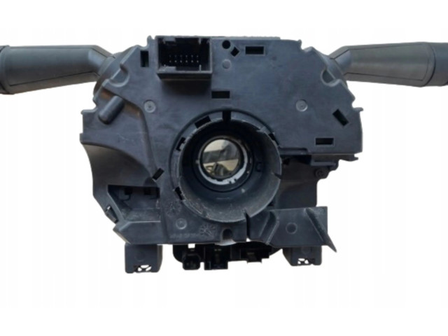 Pojistková skříňka Ручка поворотов/ фонарей 1003336A Fiat 500X 2014