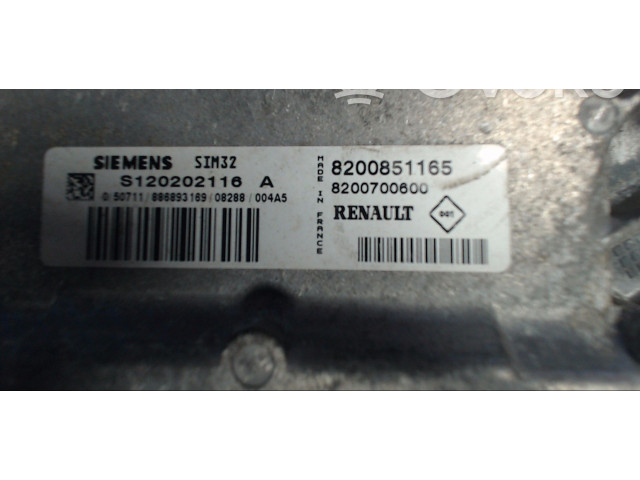 Блок управления двигателя 8200851165, 8200700600   Renault Twingo II