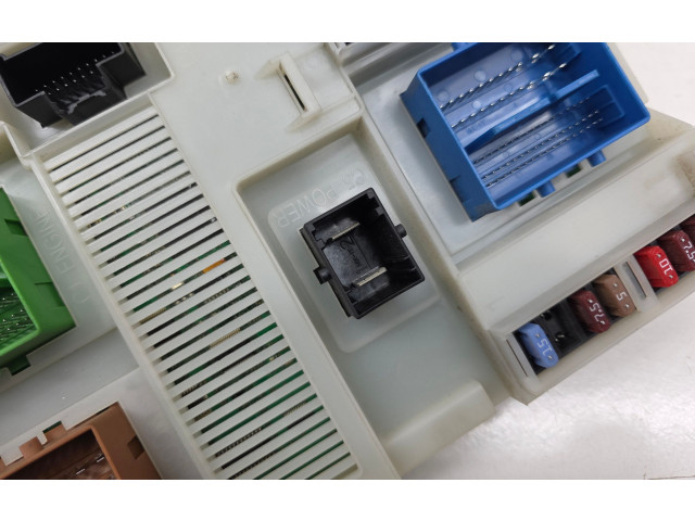 Блок предохранителей BG9T14C256GA, 31314116AA   Volvo S60    