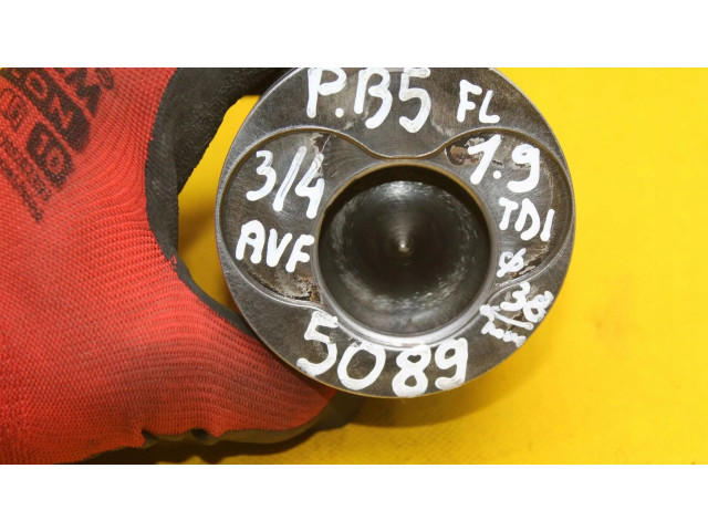 Píst Audi A4 S4 B6 8E 8H