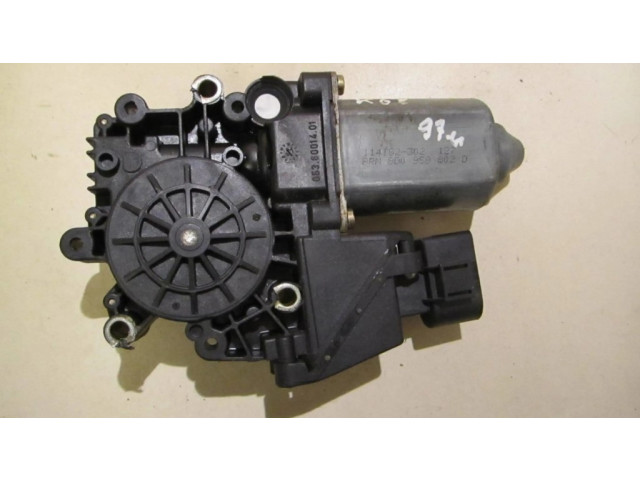 Передняя отделка дверей (молдинги)