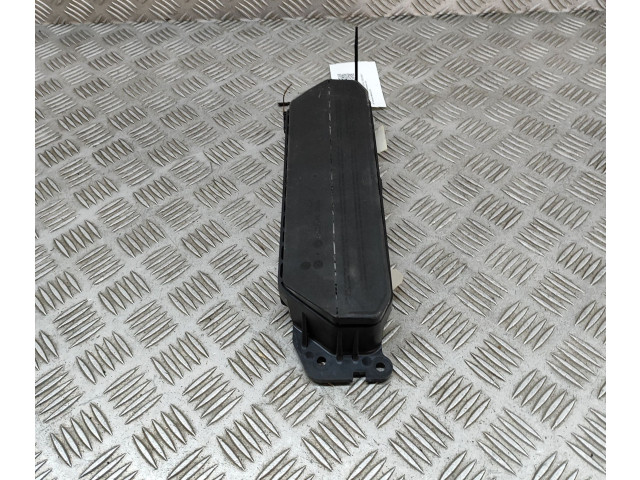 Подушка безопасности для колен A2978606500   Mercedes-Benz EQS V297