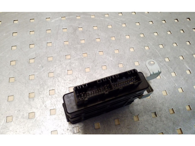 Блок управления АБС MR400420, X2T34172   Mitsubishi Pajero