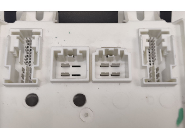 Блок комфорта 68287182AG, 68287182AH   Ram 1500   