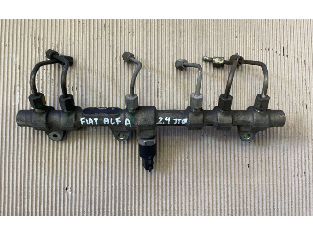 Топливная рампа 0445215005, 0281002405 Alfa Romeo 166 для двигателя 185A6000