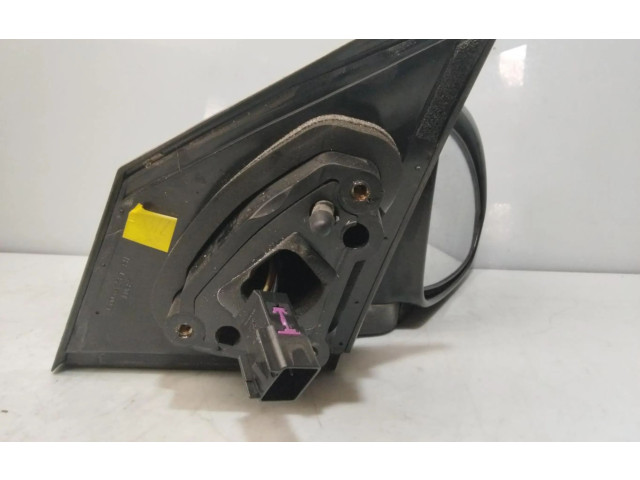 Ручка стеклоочистителей E13027379   Chevrolet Cruze