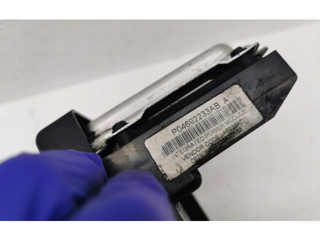 Дисплей    P04692230AF   Chrysler 300C