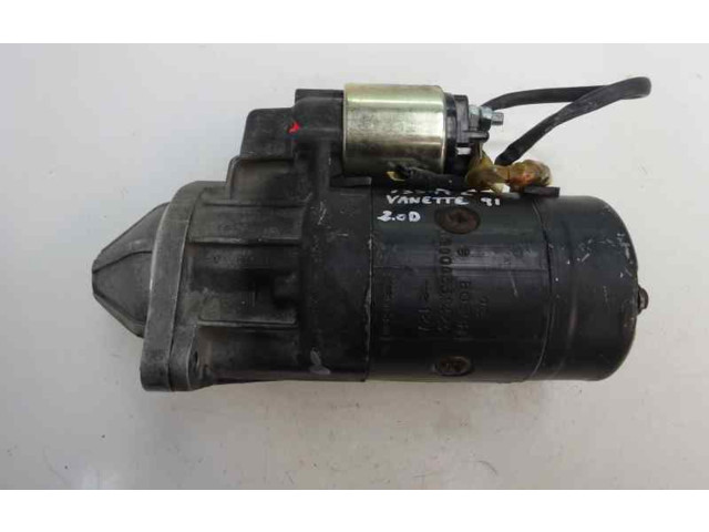 Генератор    Nissan Vanette      