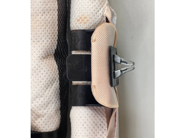 Боковая подушка безопасности 8U0880742E Audi Q3 8U