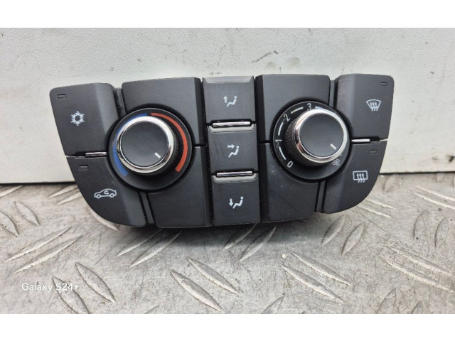 Блок управления климат-контролем 13435154   Opel Meriva B