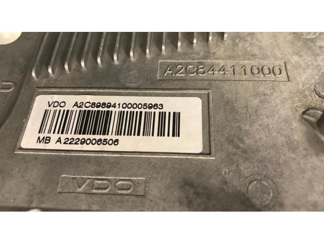 Přístrojová deska Mercedes-Benz S W222 2014 A2229006506, 2229006506