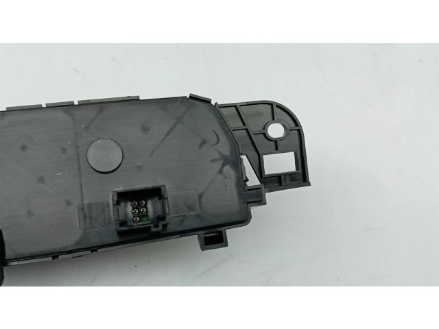 Блок управления климат-контролем 98340416ZD   Citroen Berlingo