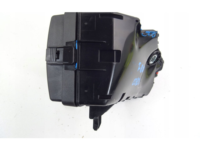 Pojistková skříňka 5Q090736G Volkswagen T-Roc 2017