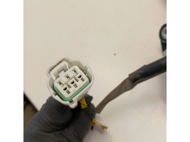 Зеркало электрическое     правое    Mitsubishi Endeavor  2006-2008 года   