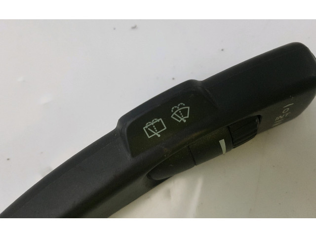 Ручка стеклоочистителей 8691993 Volvo V50