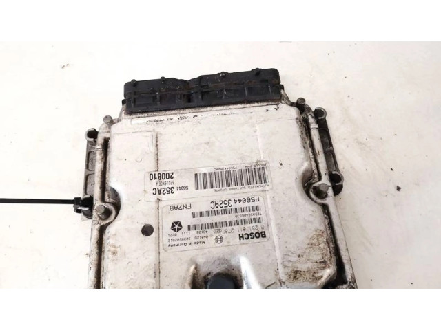 Блок управления двигателя p56044352ac, 0281011278   Jeep Liberty