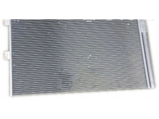 Интеркулер  4M0145805J   Audi Q8 