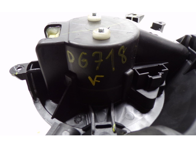 Вентилятор печки       Citroen Nemo