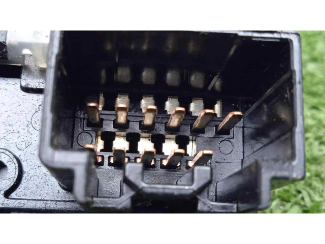 Ручка стеклоочистителей BBS466128 Mazda 5