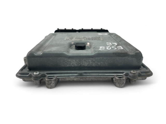 Блок управления двигателем Блок управления P31303388, 0281015286   Volvo S60