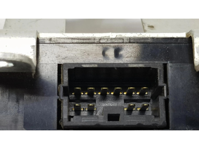 Блок управления MN171302   Mitsubishi L200