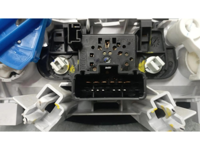 Блок управления климат-контролем T1021549Z   Dacia Logan II