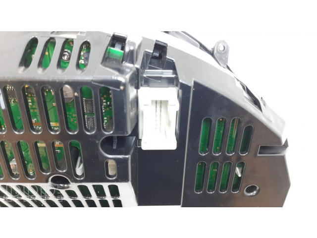 Přístrojová deska Mercedes-Benz C W204 2010 A2049002105