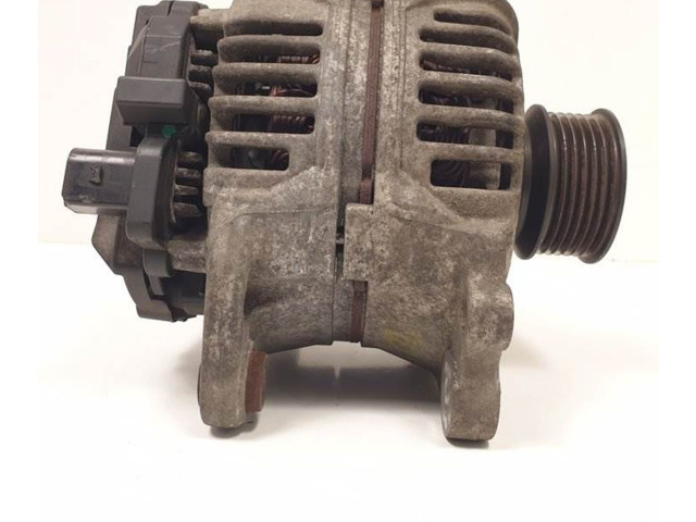 Генератор 06A903026, 0124325137   Volkswagen New Beetle      