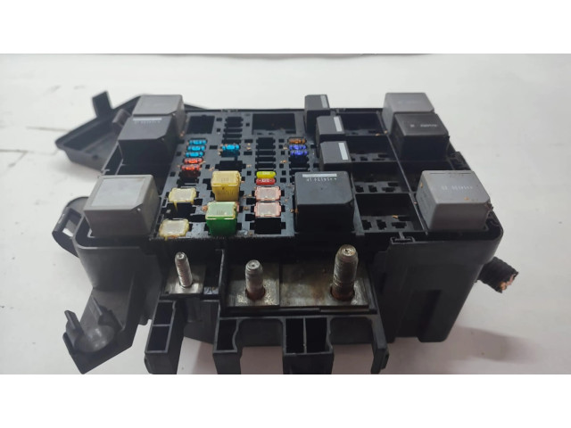 Блок предохранителей BK2T9K499ACF Ford Transit Custom